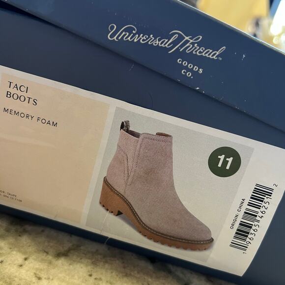 NWT Universal Thread Taci Memory Foam Boots Size 11 - Picture 4 of 4